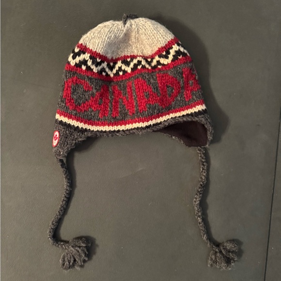 Hudsons Bay Vancouver 2010 Team Canada Collection - Picture 6 of 7